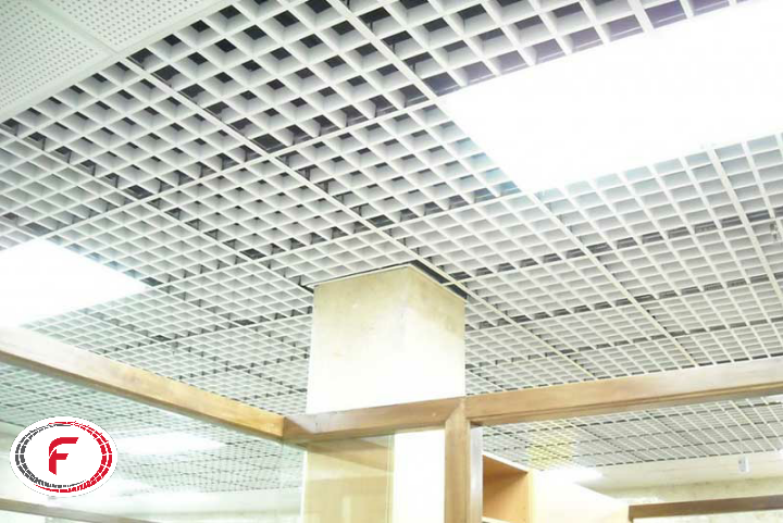 دامپا سوراخ دار