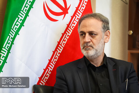 مقابله با فرارهای مالیاتی در حد حرف و شعار نیست